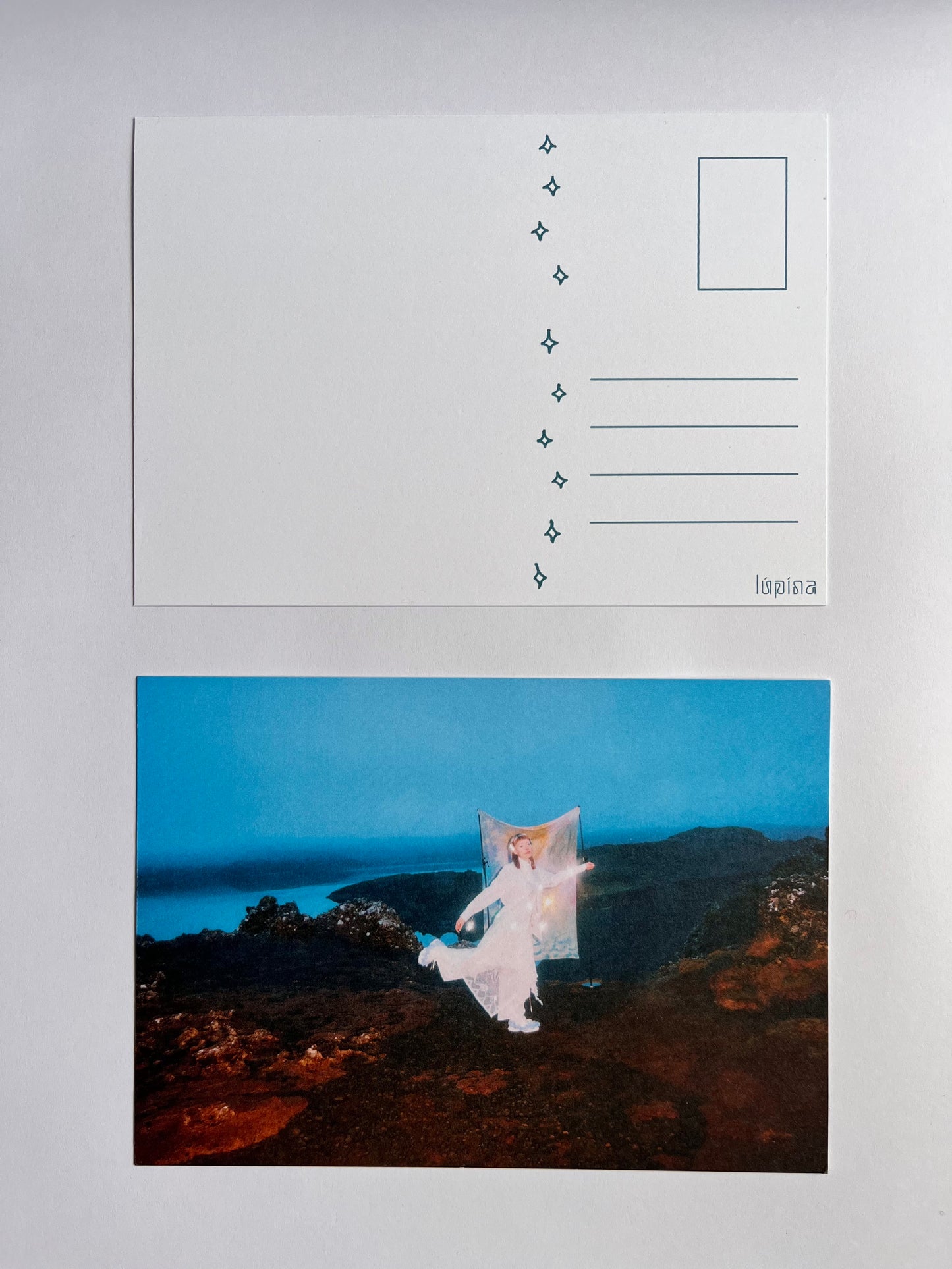 lúpína - Light in the Dark Postcards