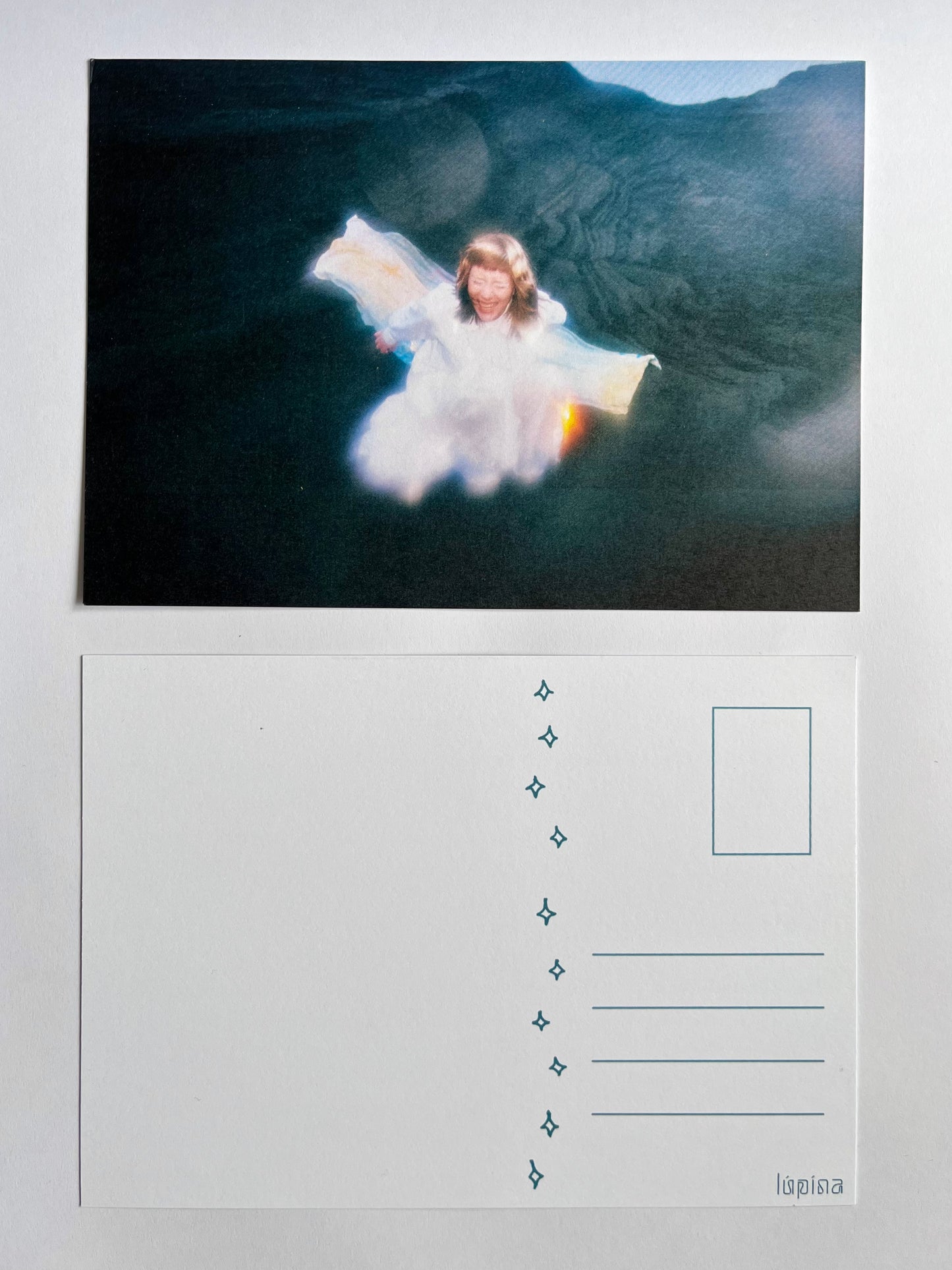 lúpína - Light in the Dark Postcards